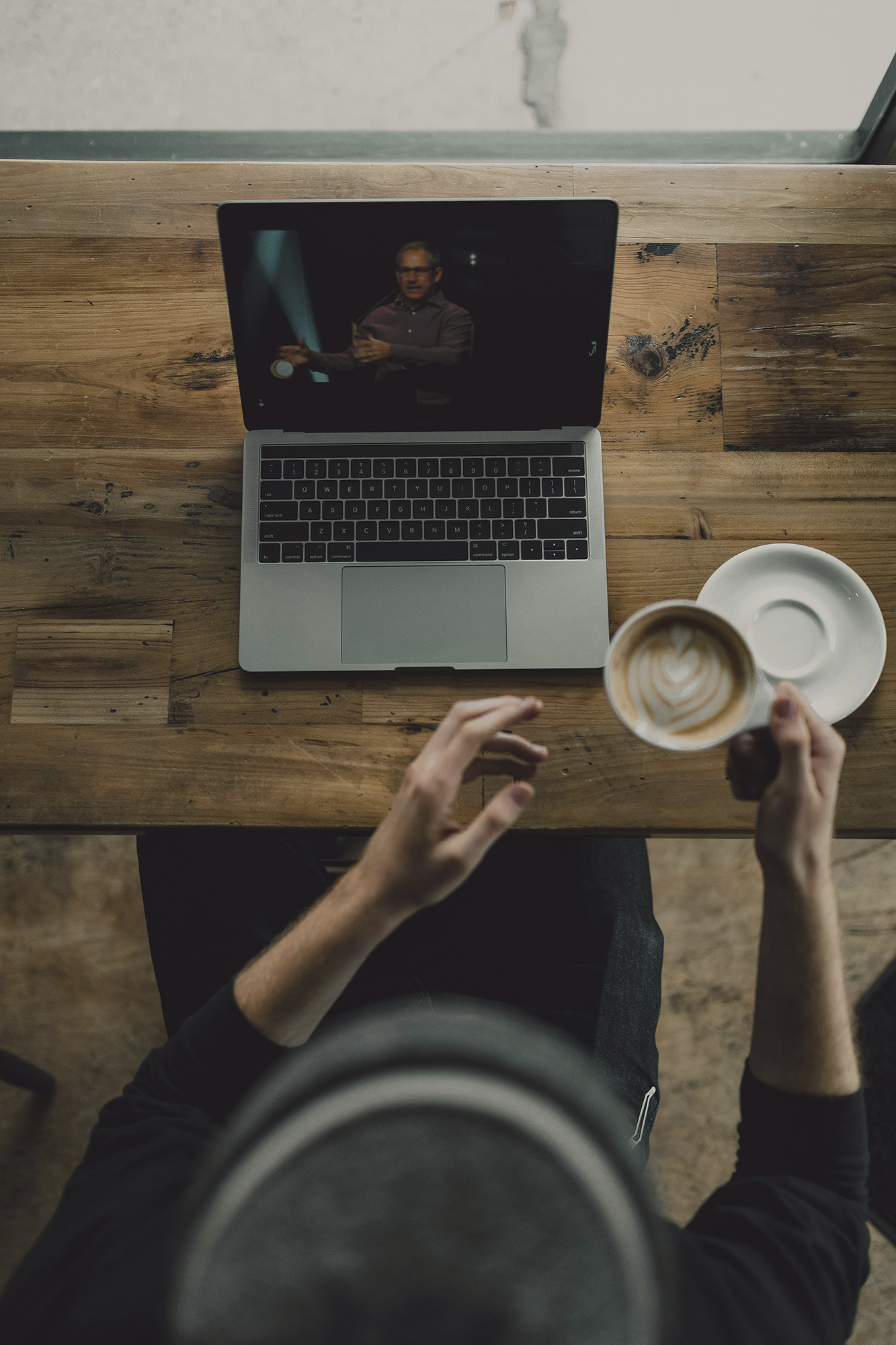 nathan-ansell-JvbNsRCXXic-unsplash-2000